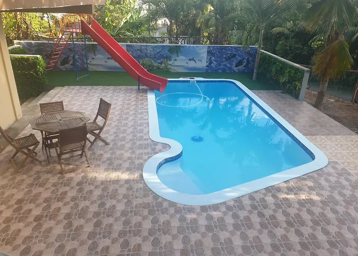 Park Semesterbostad Beau Vallon (Mahe)